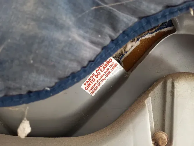 Caderinha de bebe para andar em carro