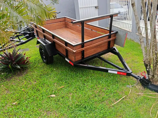 Vende-se carrocinha Sooretama