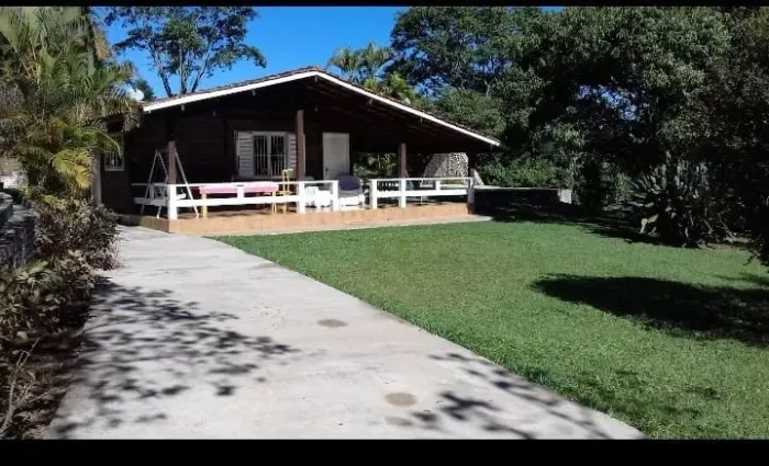 https://imoveisgirassol.com.br/produto/chacara-com-edicula-jarinu-sp-condominio-vale-esmer