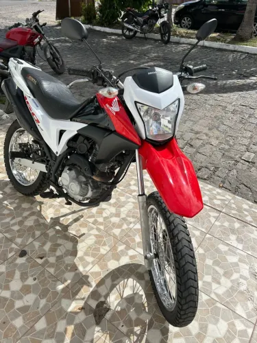 Linda Honda Bros essdd roda revisada só pegar e andar 