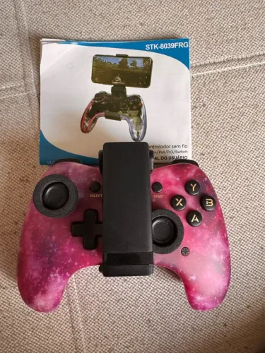 Controle de Vídeo Game/ TV e Celular com Suporte para Celular