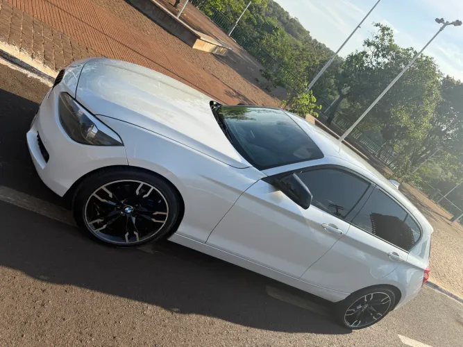 BMW 116IA 1.6 TB 16V 136cv 5P 2014