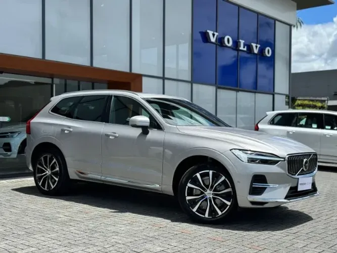 Volvo XC-60 T-8 Ultimate 2.0 AWD (híbrido) 2023