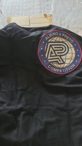 Kimono Albino e Preto RS400 modelo raro