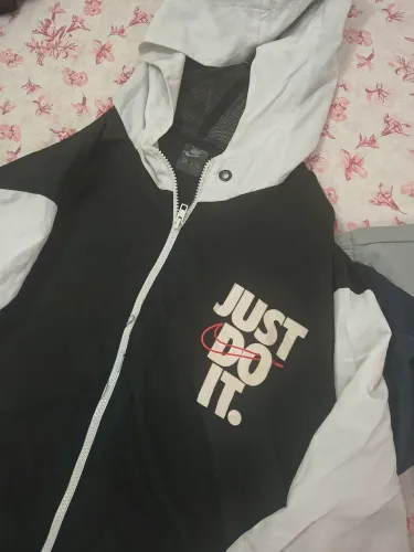 Corta vento Nike