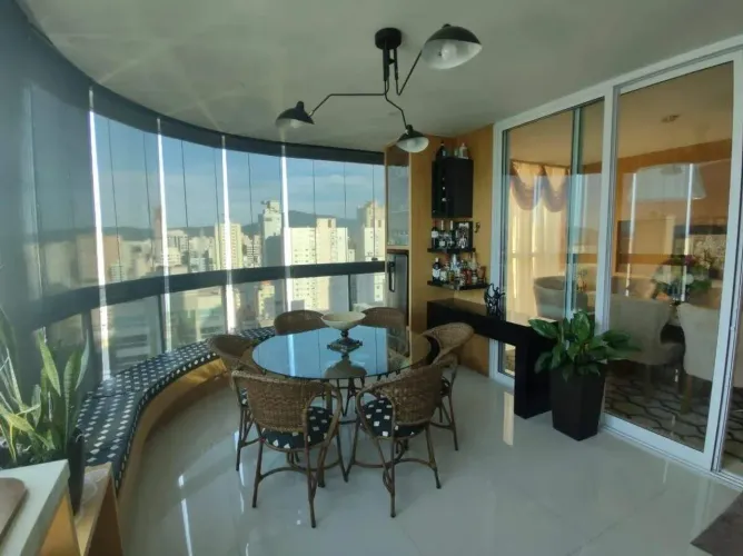 Apartamento com 4 quartos, em Meia Praia - Itapema | Santa Catarina