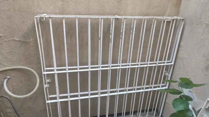 Grade de proteção para janelas