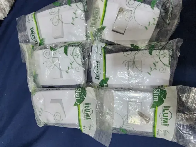 Kit com 6 Interrupitores slim da Ilumi simples