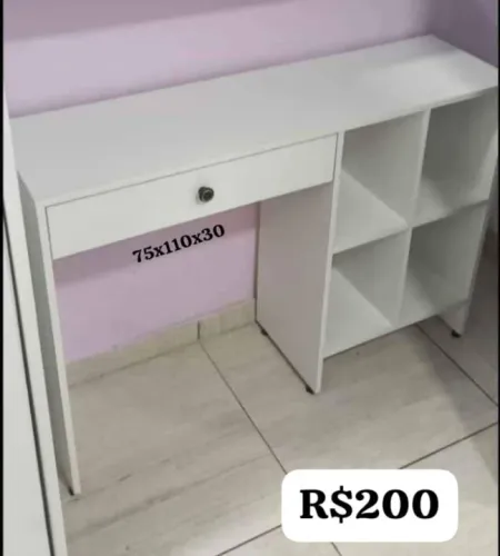 Escrivaninha 