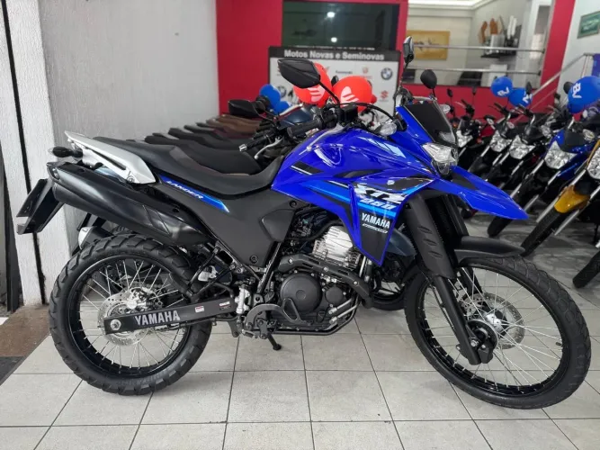 Lander 250 2023 Impecável