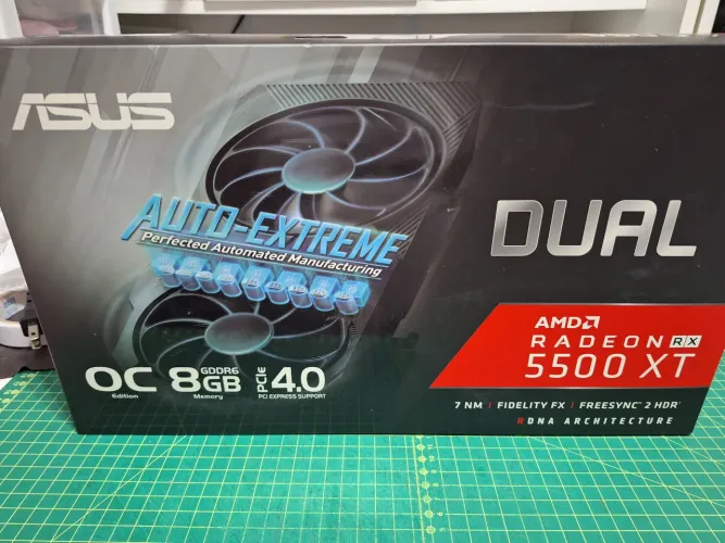 RX 5500 xt Asus - funcionando normalmente  - leia a descrição atentamente 