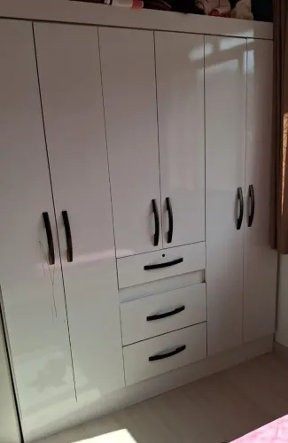 Guarda roupas 
