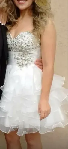 Vestido de noiva Branco com Pedrarias