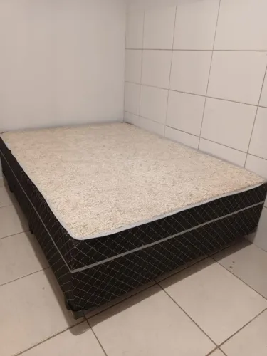 Cama Box de casal com colchão