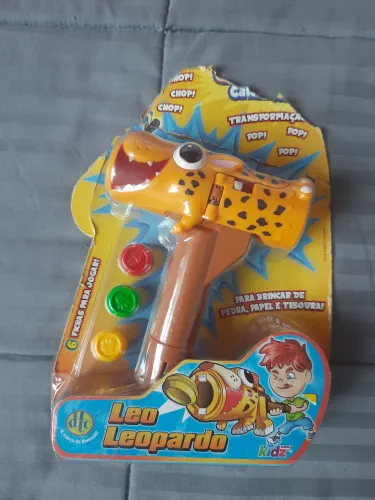 Leo leopardo DTC pedra, papel e tesoura