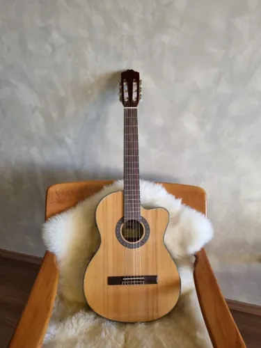 VIOLÃO