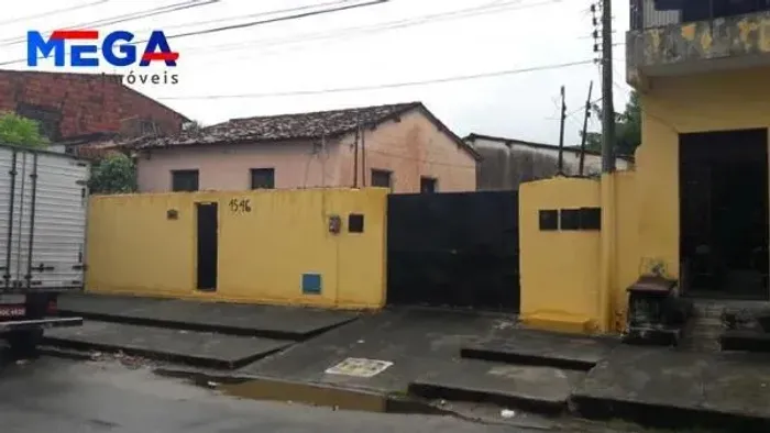 Terreno no bairro Vila Velha em Fortaleza, CE