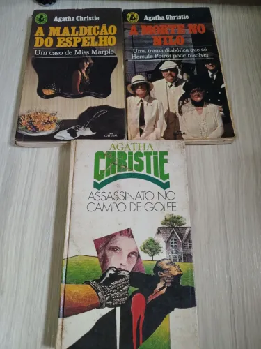 Lote com 3 livros da Agatha Christie