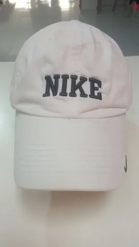 BONE NIKE ORIGINAL  DA ÉPOCA 