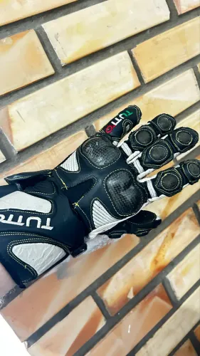 Luva TUTTO RACING CARBONO, para andar de moto