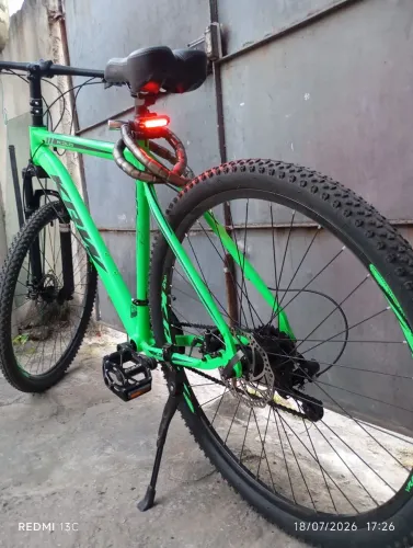 Vende-se bicicleta KRW novinha, pouco meses de uso, *