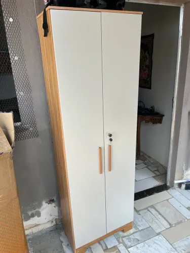 Guarda roupa solteiro