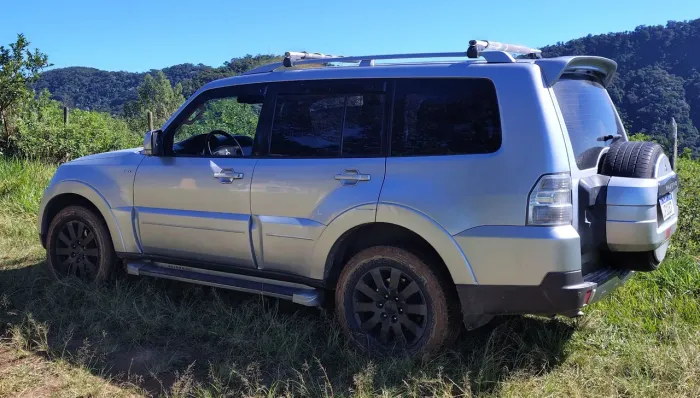 Mitsubishi Pajero HPE Full 3.2 4X4 T.i.dies. 5P AUT 2008