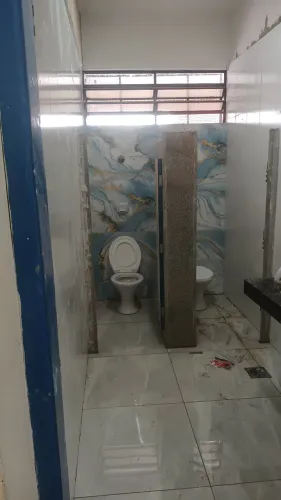 Fazemos colocação de piso e alvenaria em geral 