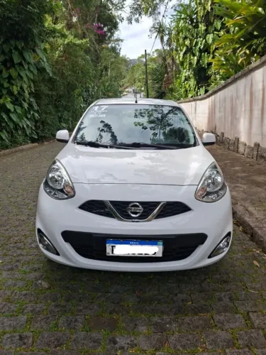 Nissan March SV 1.6 16V Flexstart 5P Mec. 2017