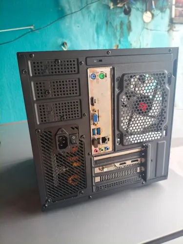 PC Gamer i5-9400F e RX590 GME