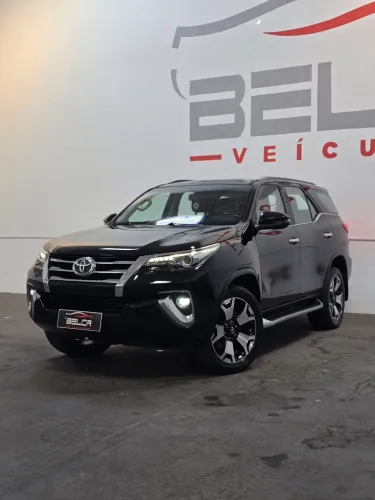 Toyota Hilux SW4 SRX 4X4 2.8 TDI 16V Dies. Aut. 2019