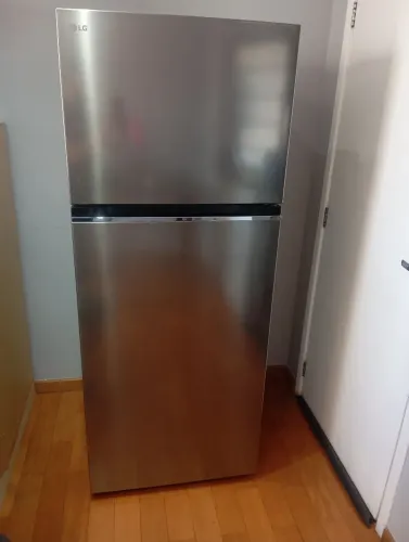 Geladeira LG novíssima com nota e garantia pouco tempo de uso