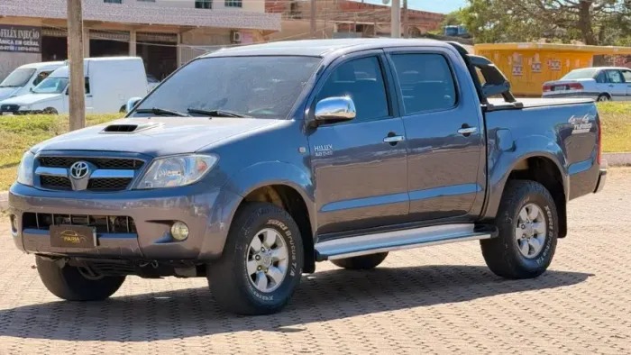 Toyota Hilux CD SRV D4-d 4X4 3.0 TDI Diesel AUT 2008