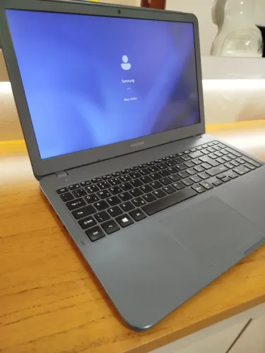 Notebook Samsung i3 7th 8gb ram SSD 480gb