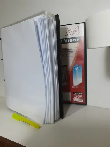 1 Fichário + 400 folhas A4 + 368 sacos plásticos