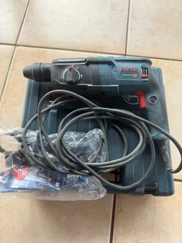 Martelete Bosch Professional GBH 2-24 D 220V SDS-Plus com Maleta