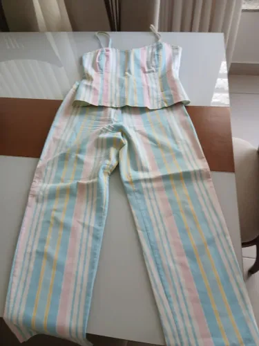 Conjunto de Calça e Top
