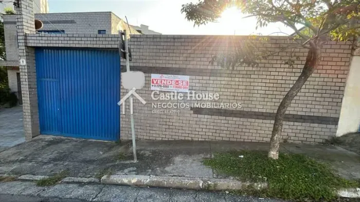 Terreno para Aluguel em Vila Moinho Velho - 350 m² com 2 Frentes | R$ 5.000
