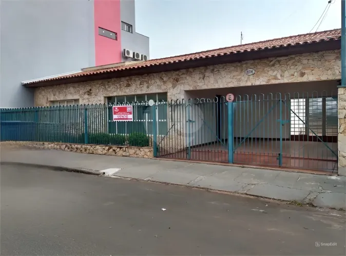 Casa com 6 quartos à venda em Centro - SP