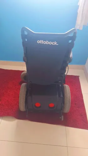 Cadeira motorizada b400