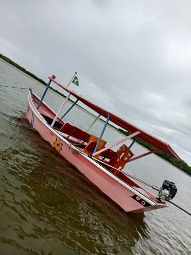 Barco para passeio 