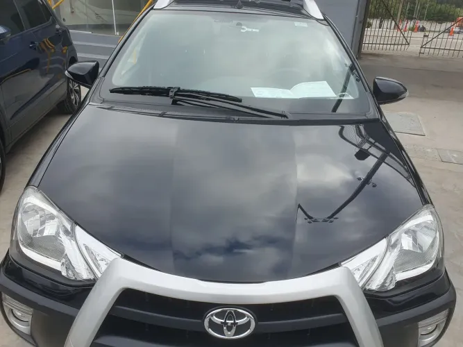Toyota Etios Cross 1.5 Flex 16V 5P Mec. 2014