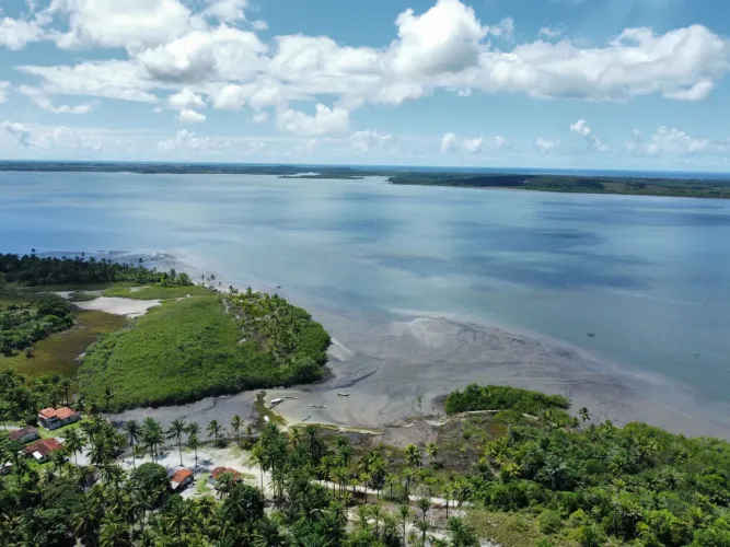 Terreno Ponta de Caieiras, so pega o barco e ir a Ilha do goio, barra grande, Taipu......