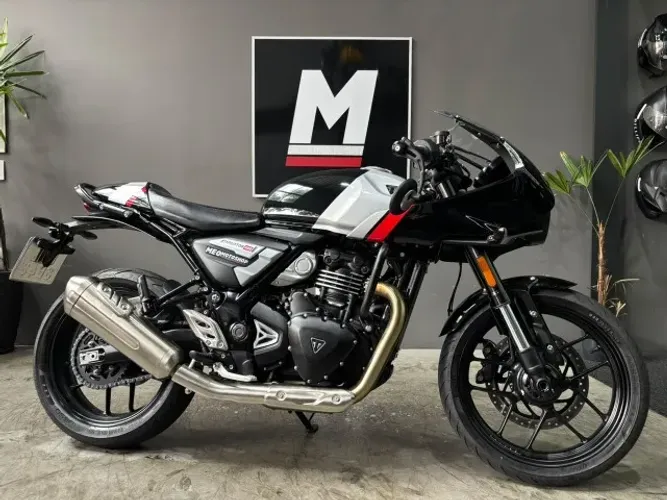 TRIUMPH THRUXTON 400 2026 700km - Estado de NOVA - Garantia - Impecável