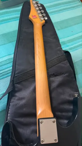 GUITARRA GOLDEN ELÉTRICA 