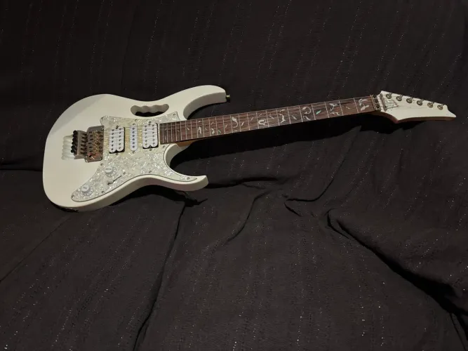 Guitarra Art Pro