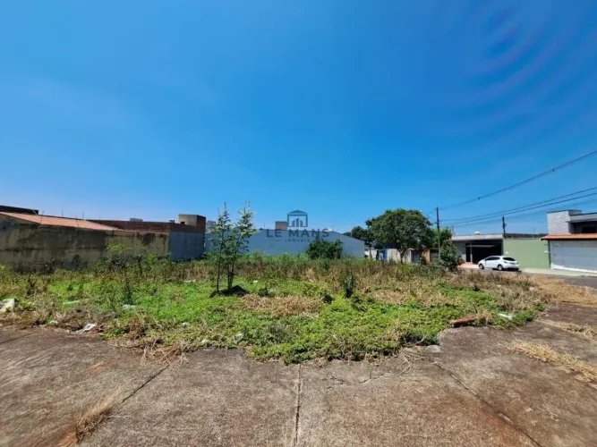 Terreno à venda e para alugar em Piracicaba, São Mateus