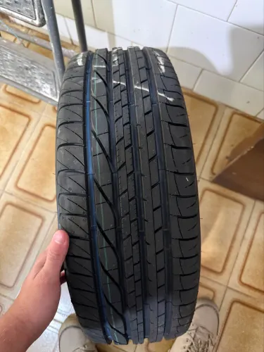 1 pneu 185.60.15