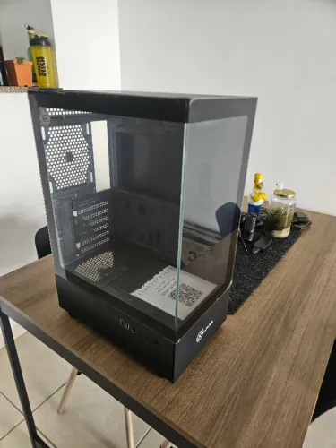 Gabinete Avalon Pro
