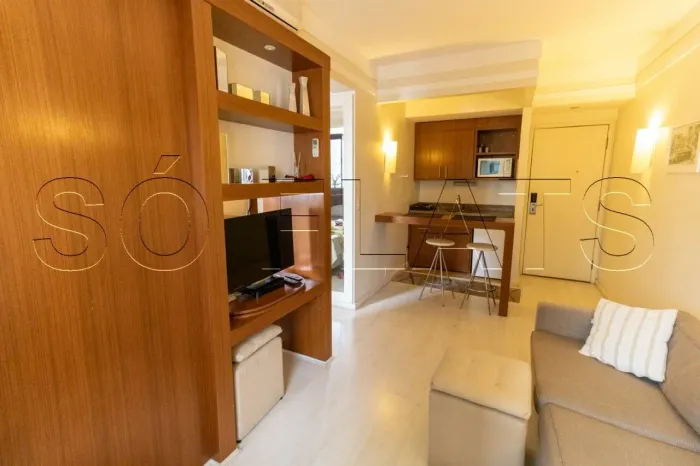 Flat de 02 dormitórios no Itaim Bibi, excelente empreendimento e ótima localização, cozinh